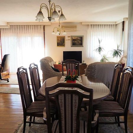 Guest House Stefanovic Враня Екстериор снимка