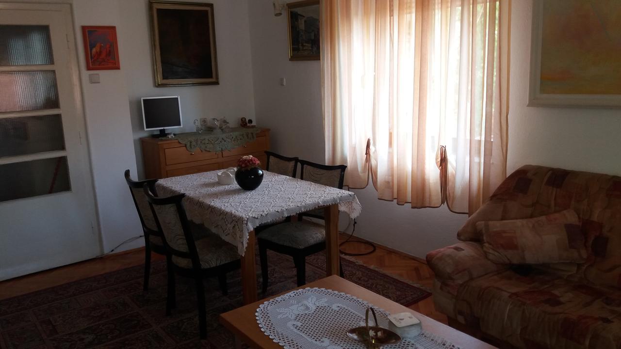 Guest House Stefanovic Враня Екстериор снимка