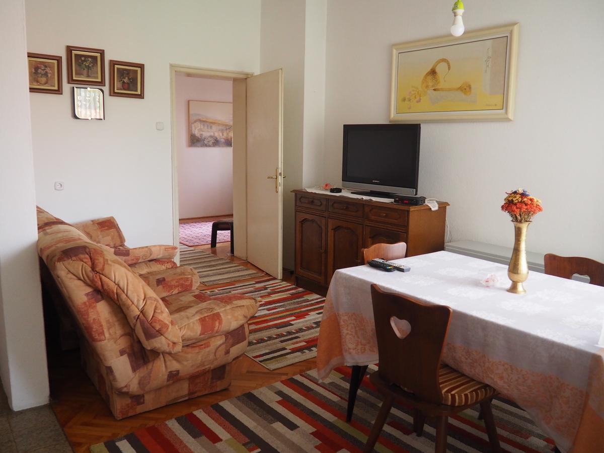 Guest House Stefanovic Враня Екстериор снимка