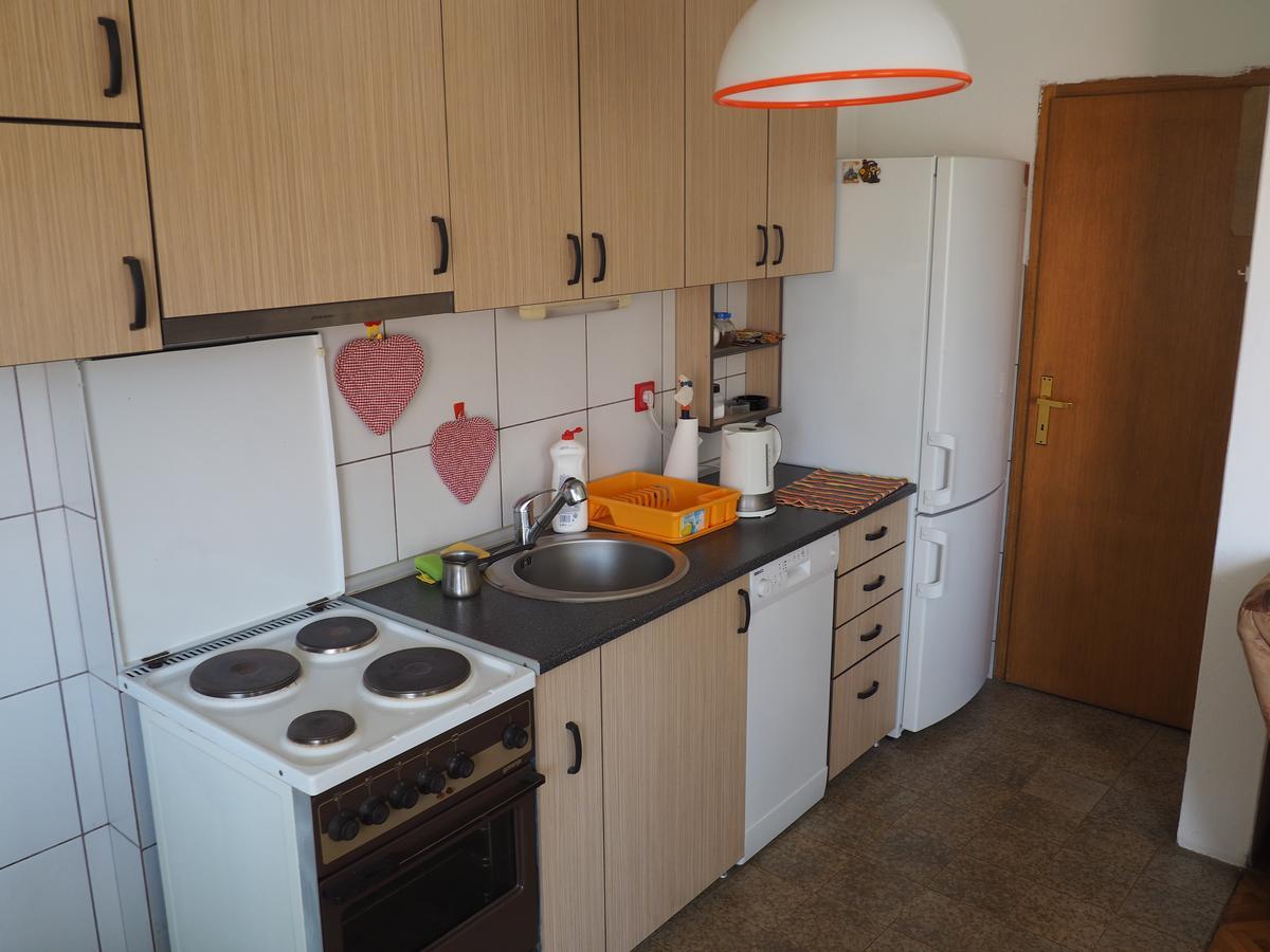 Guest House Stefanovic Враня Екстериор снимка