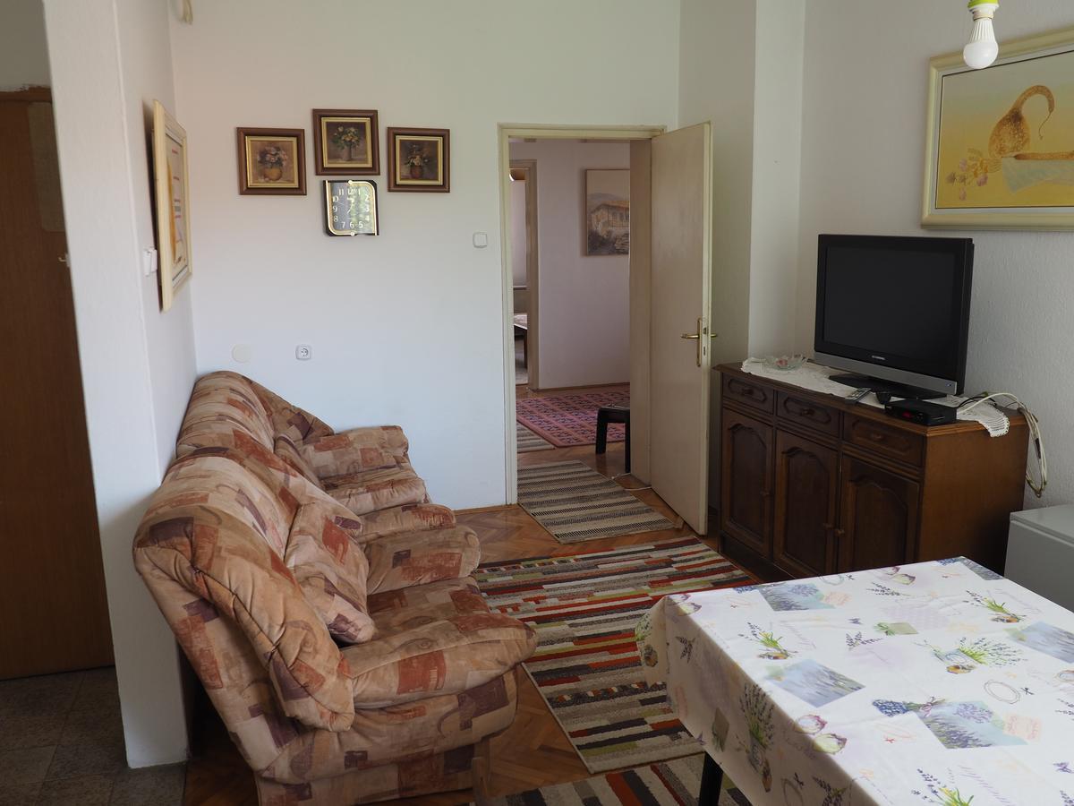 Guest House Stefanovic Враня Екстериор снимка