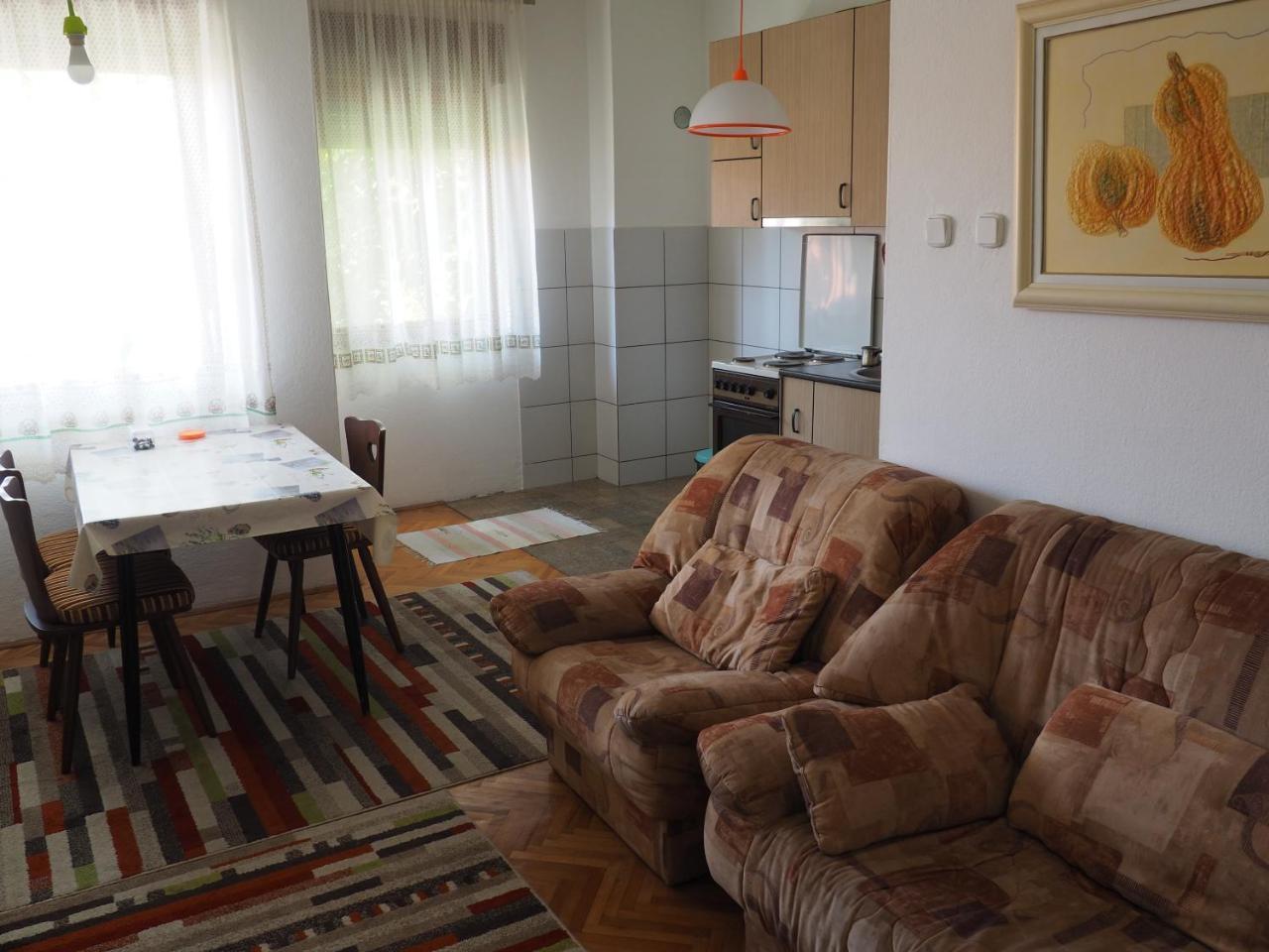 Guest House Stefanovic Враня Екстериор снимка