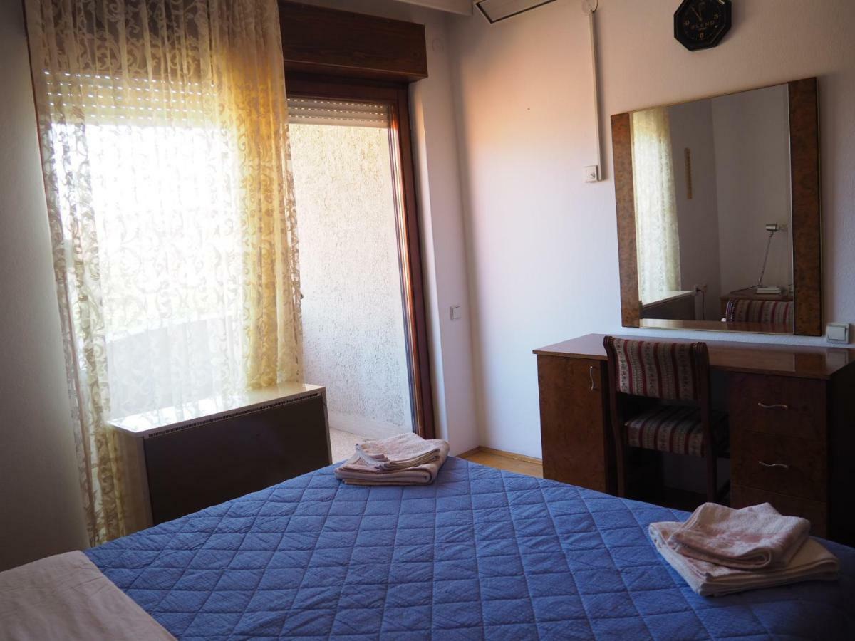 Guest House Stefanovic Враня Екстериор снимка